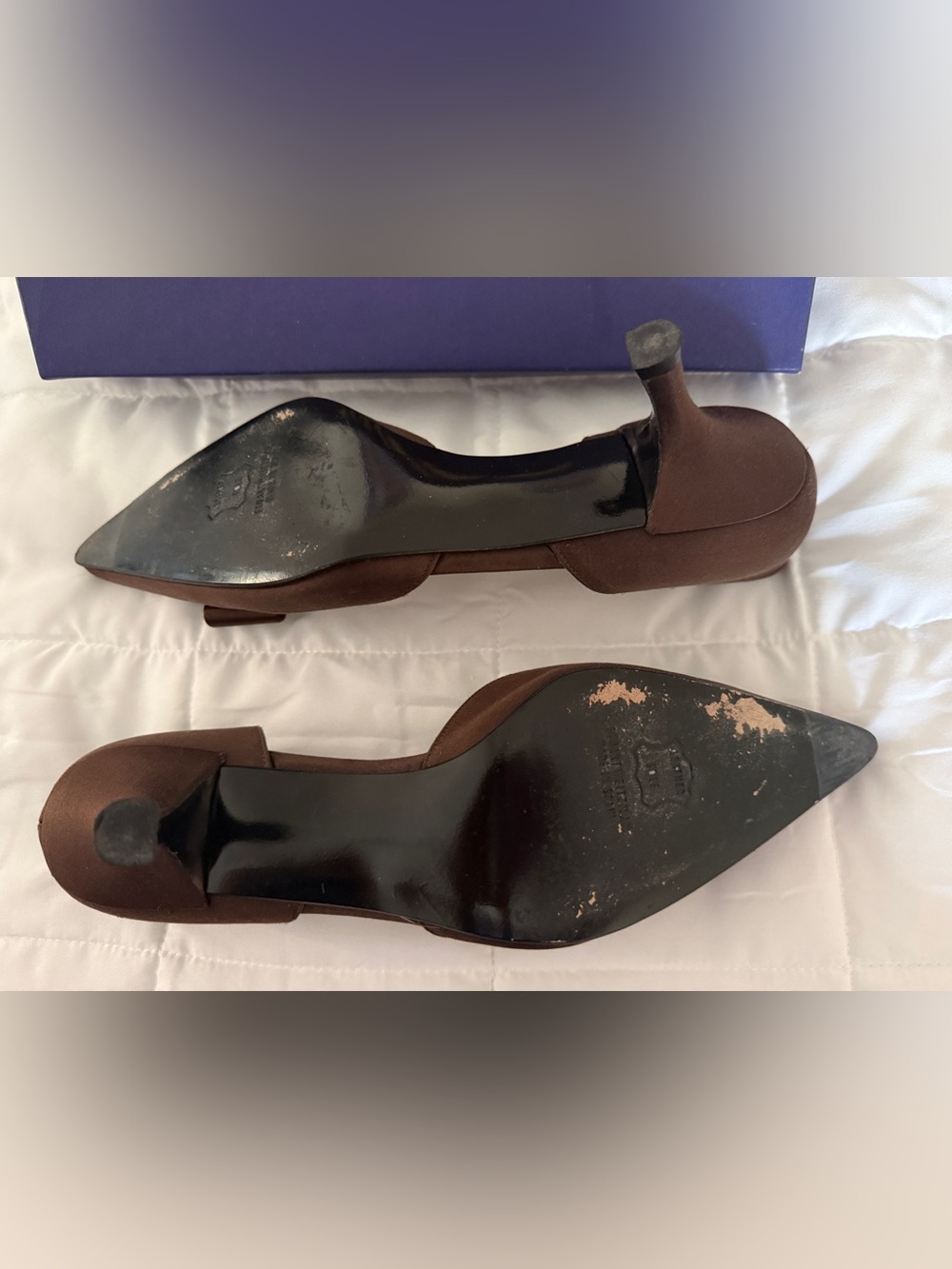Stuart Weitzman Regalo Pumps – Chocolate Satin Bow Kitten Heels – Women’s 9.5 - Picture 4 of 7